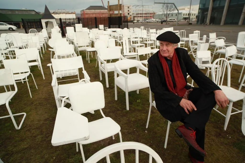 Art of Recovery2 C Pete Majendie2 C Artist behind 185 Empty Chairs 3 281024x68329