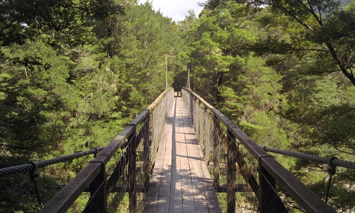 Swing bridge near Nelson, South Island