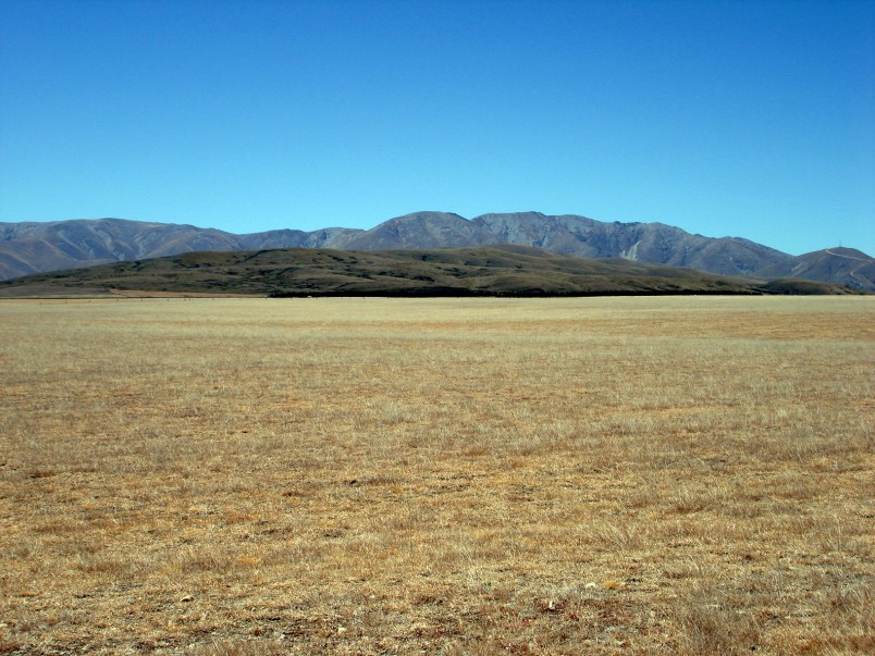 Plains near Wedderburn, Otago, South Island