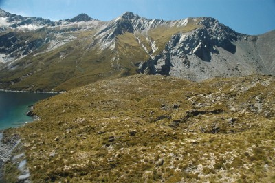 Mountain lake near Queenstown, South Island