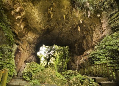 Mangapohue Limestone Arch